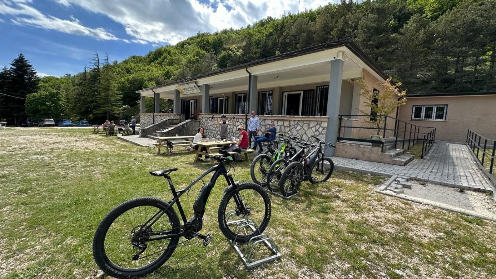 Orsa Maggiore Rifugio Campoli Appennino 外观 照片